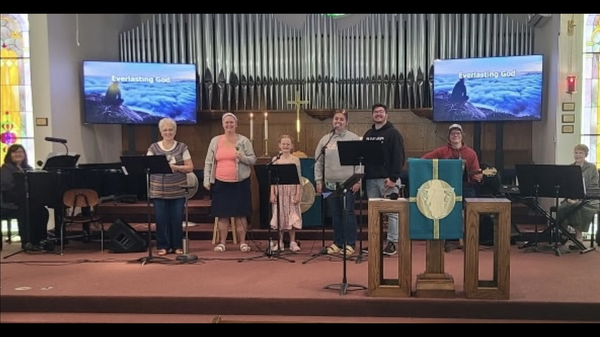 RUMC 11 AM Praise Team